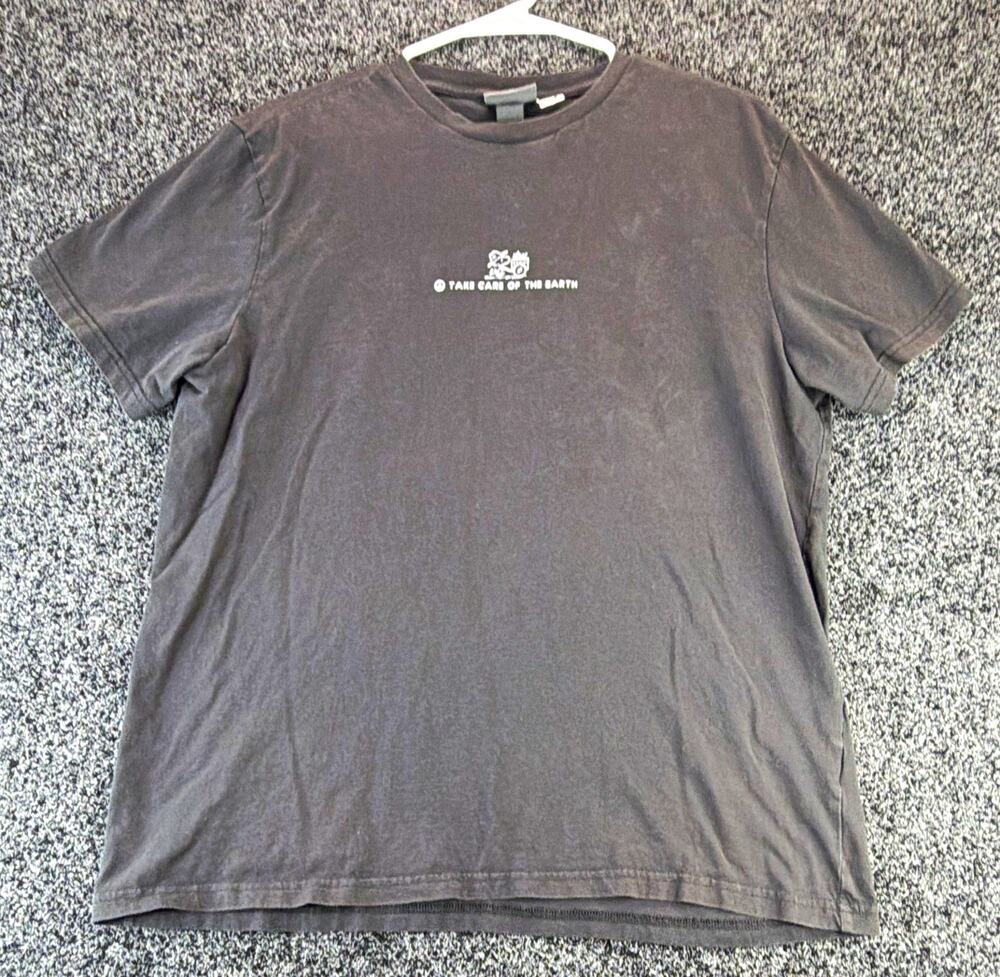 H&M x Peanuts Snoopy Take Care of the Earth Men's Black Tee Regular Fit L
